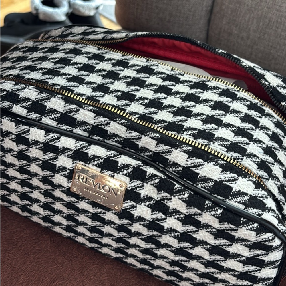 Revlon Houndstooth Toiletry Bag with Red Lining